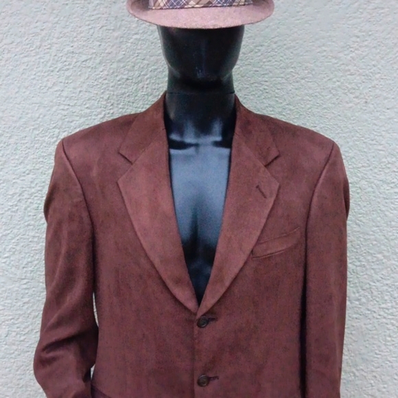 ANDREW FEZZA MEN'S (3)BUTTON FAUX SUEDE LUX BLAZER (MACEDONIA)